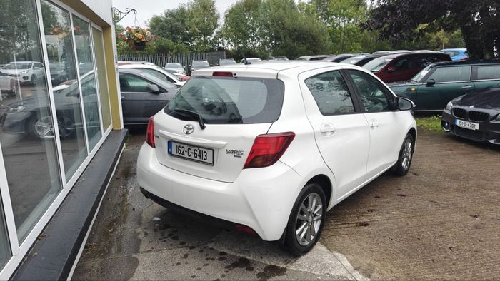 Toyota Yaris 2016