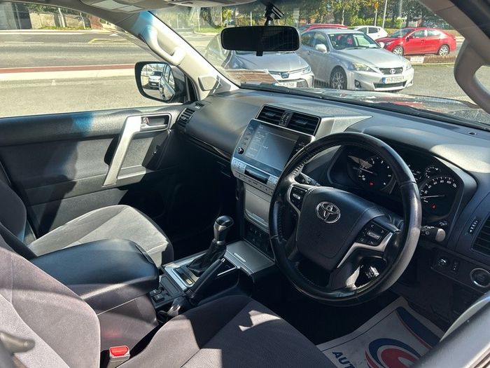 Toyota Landcruiser 2023