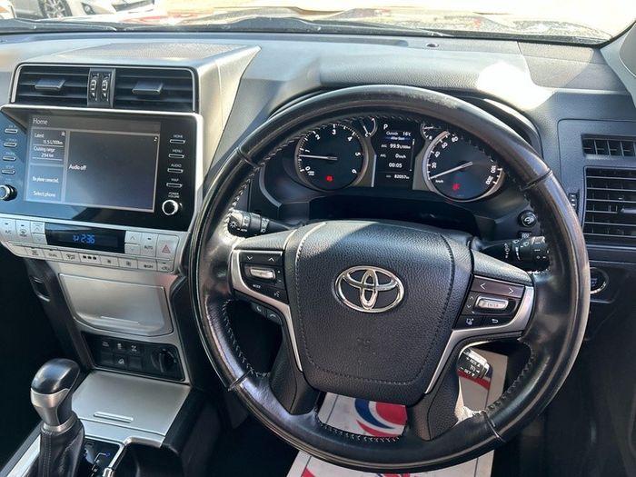 Toyota Landcruiser 2023
