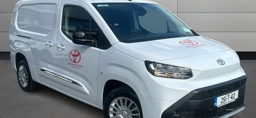 Toyota Proace 2025
