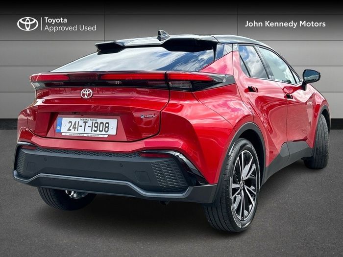 Toyota C-HR 2024