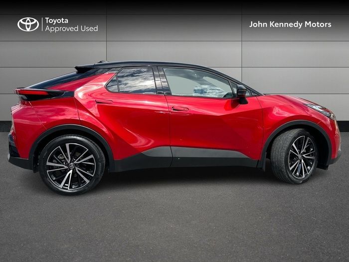 Toyota C-HR 2024