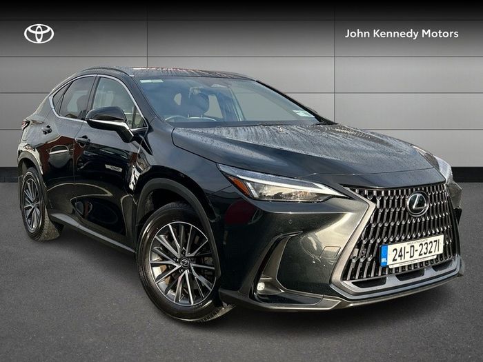 Lexus NX 2024