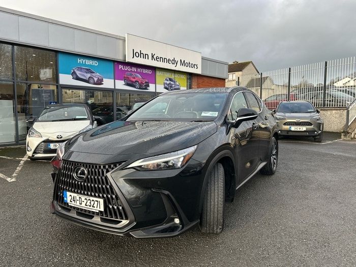Lexus NX 2024