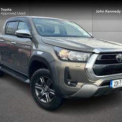 Toyota HiLux 2023