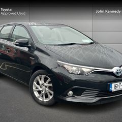 Toyota Auris 2016