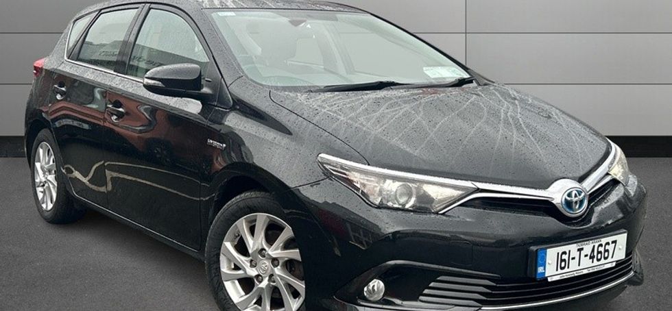 Toyota Auris 2016