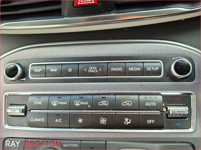 Hyundai Santa Fe 2023