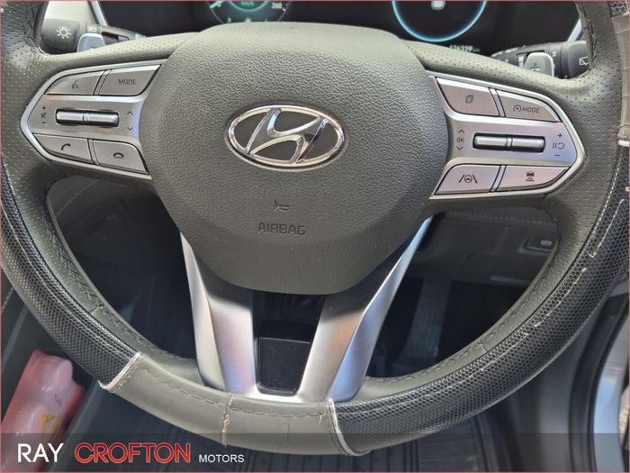 Hyundai Santa Fe 2023