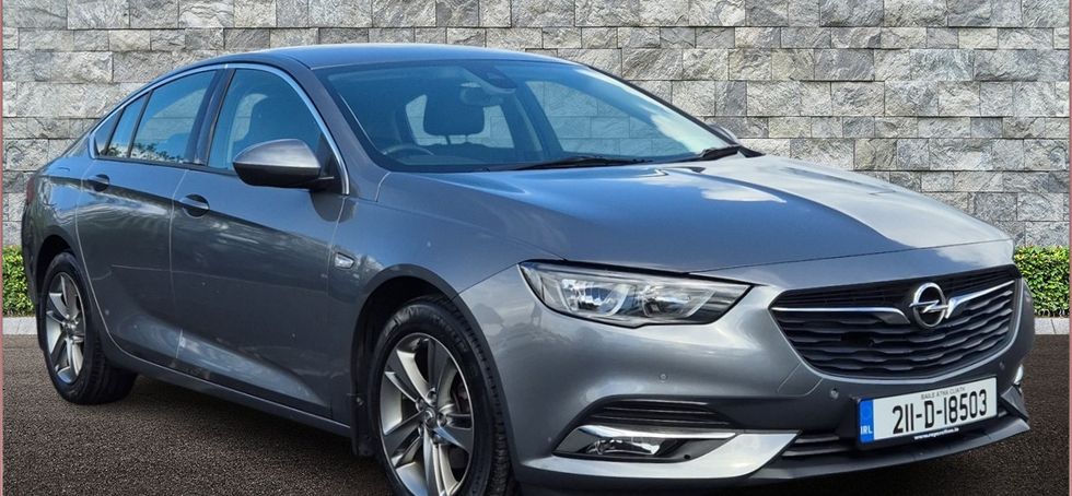 Opel Insignia 2021