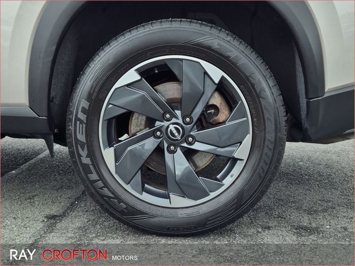Nissan X-Trail 2025