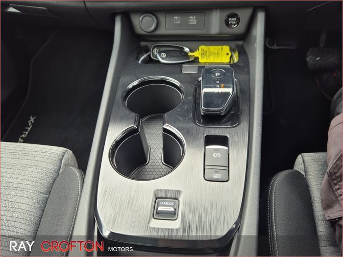 Nissan X-Trail 2025