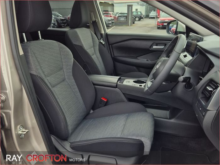 Nissan X-Trail 2025