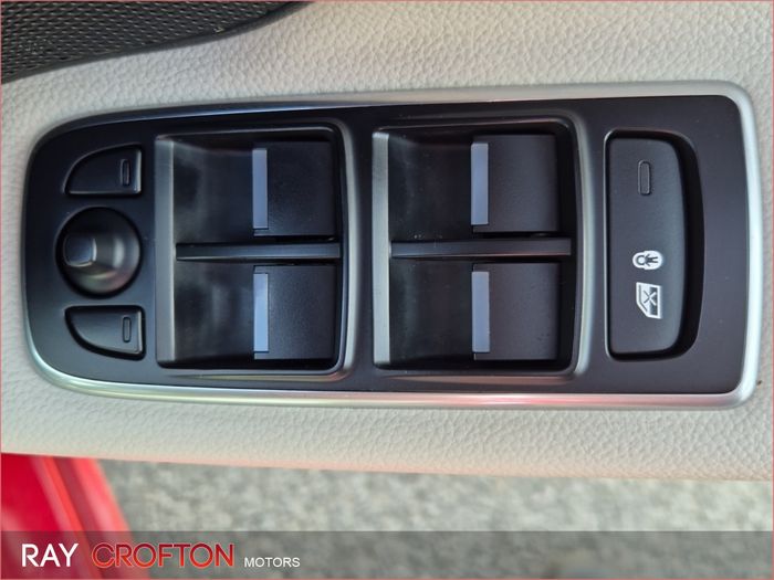 Jaguar XF 2016