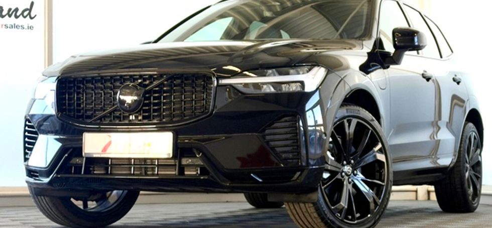 Volvo XC60 2025