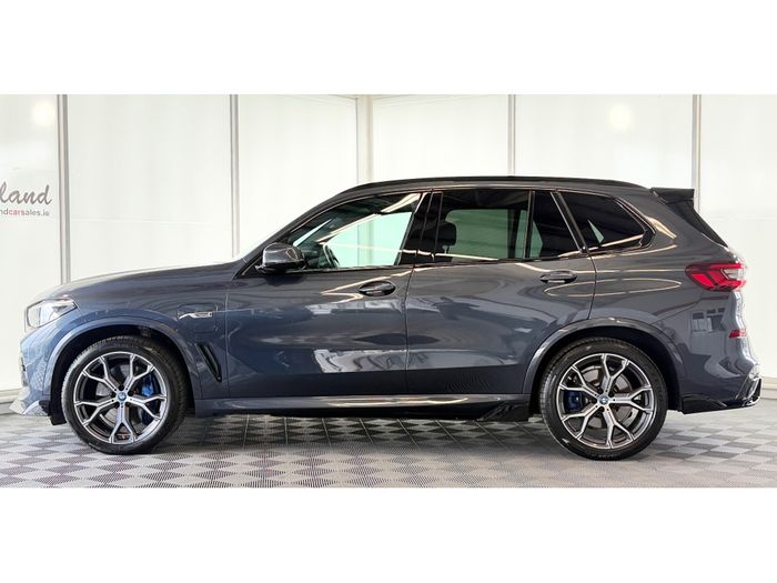 BMW X5 2022