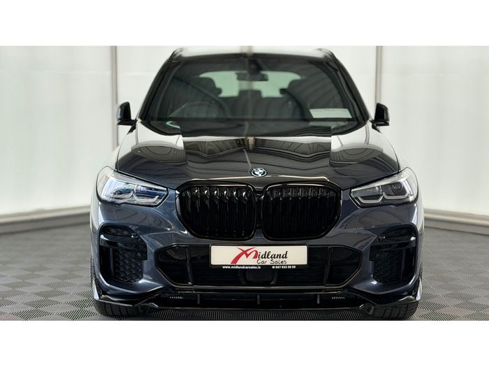 BMW X5 2022