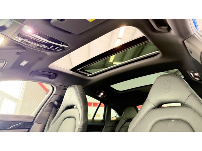 Porsche Panamera 2018