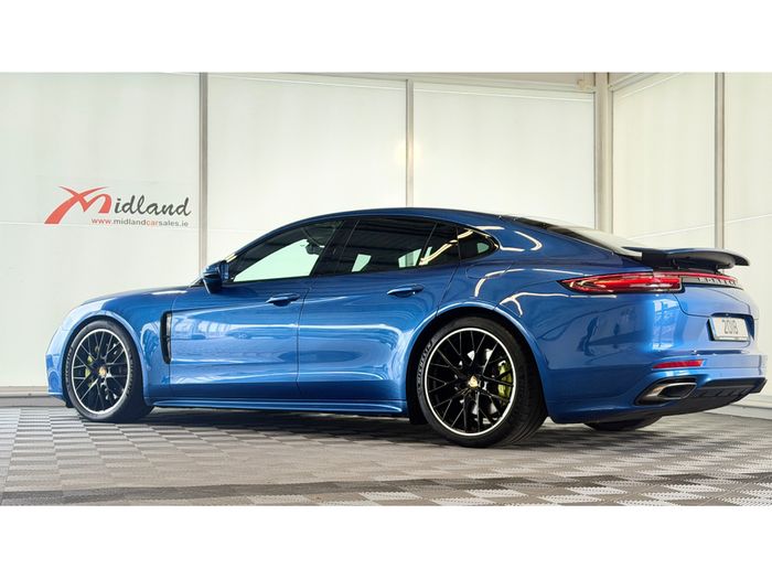 Porsche Panamera 2018