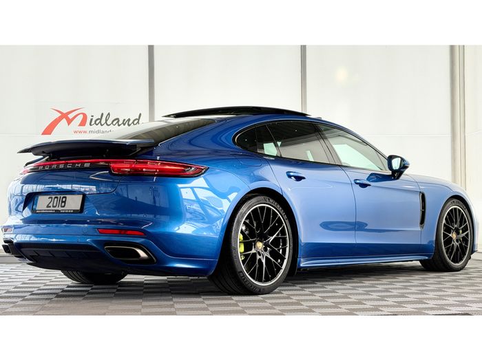 Porsche Panamera 2018