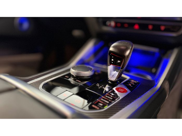 BMW XM 2023