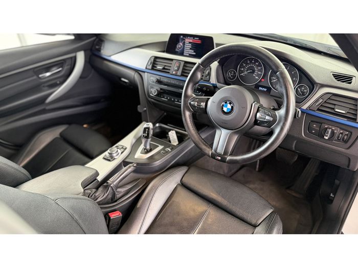 BMW 3 Series 2015