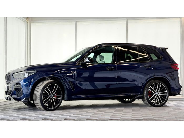 BMW X5 2023