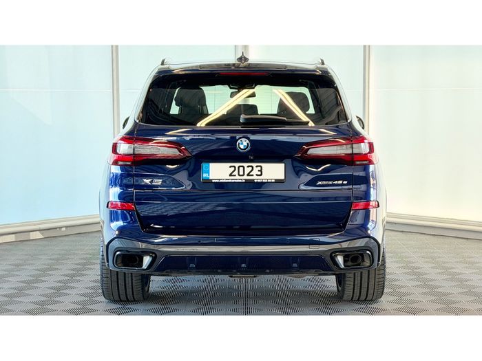BMW X5 2023