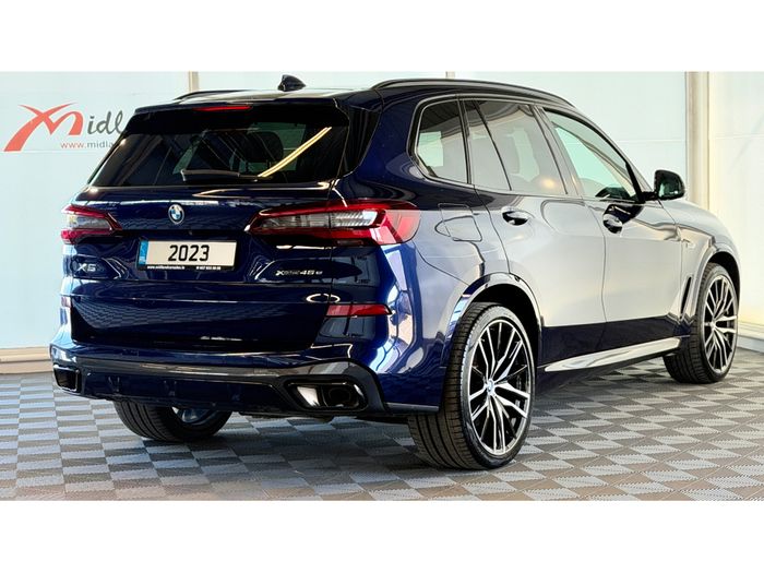 BMW X5 2023