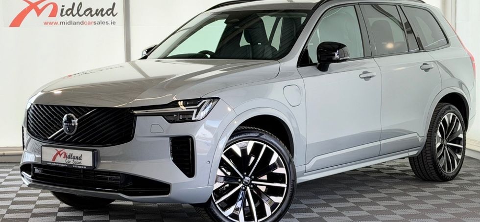 Volvo XC90 2025