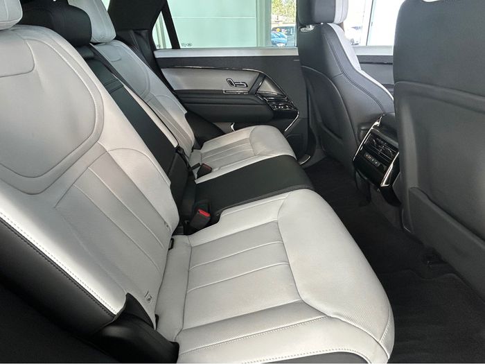 Land Rover Range Rover Sport 2025