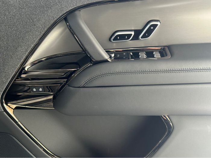 Land Rover Range Rover Sport 2025