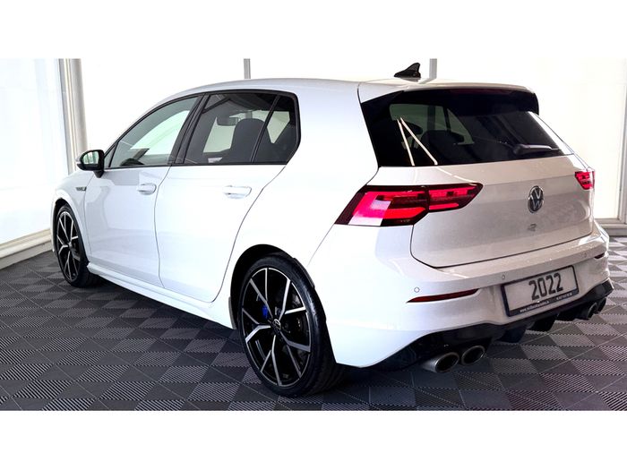 Volkswagen Golf 2022