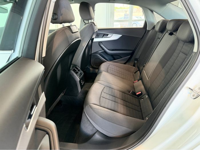Audi A4 2019