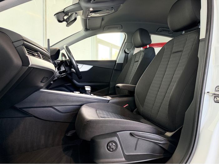 Audi A4 2019
