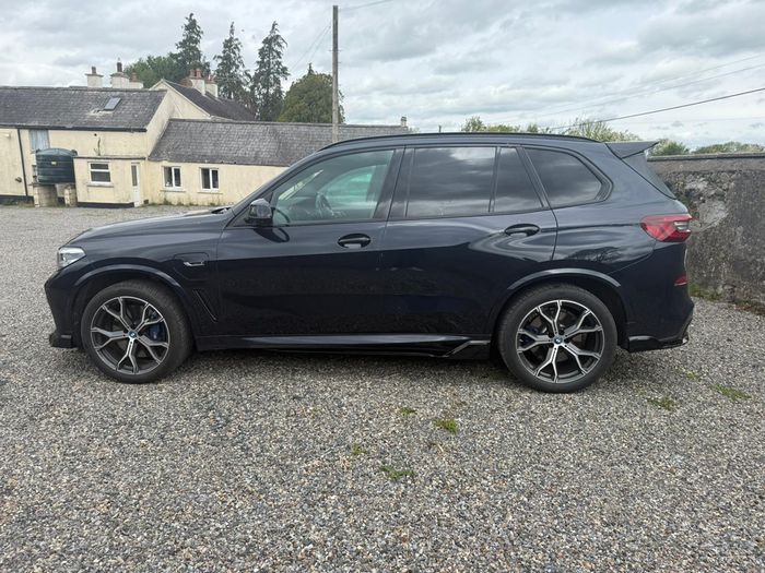 BMW X5 2023