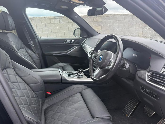 BMW X5 2023
