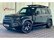 Land Rover Defender 2023