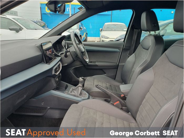 SEAT Arona 2023