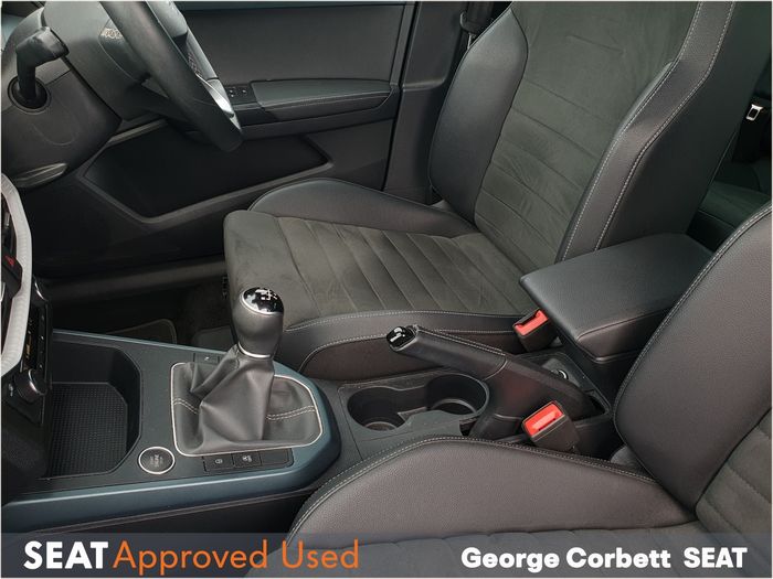 SEAT Arona 2023