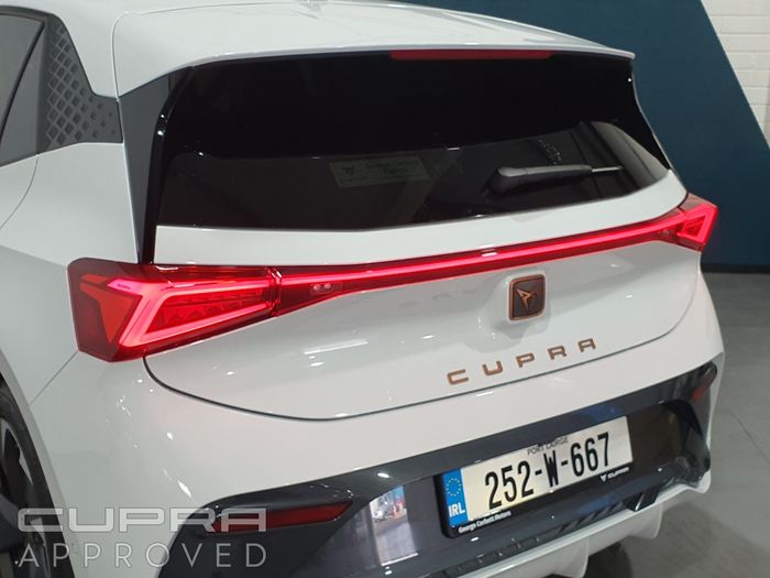 Cupra Born 2025