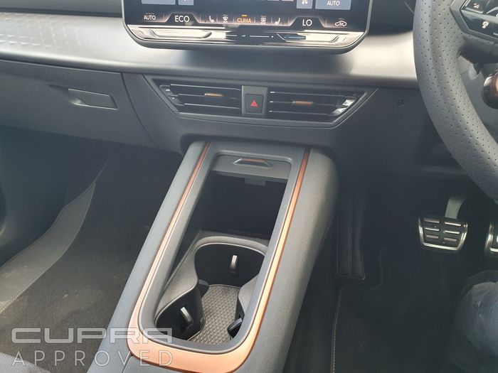 Cupra Born 2025