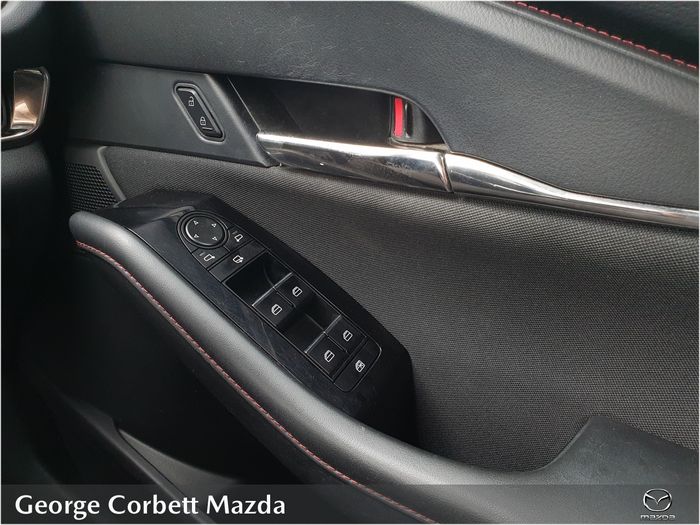 Mazda CX-30 2023