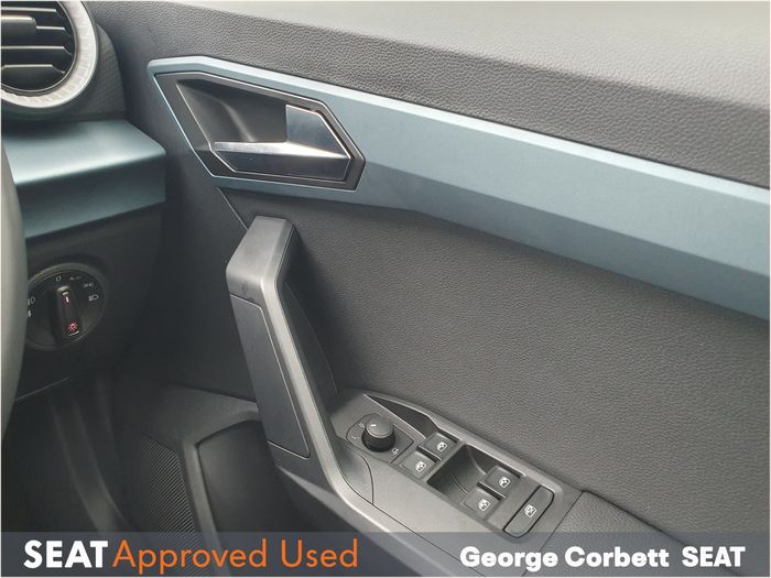 SEAT Arona 2025