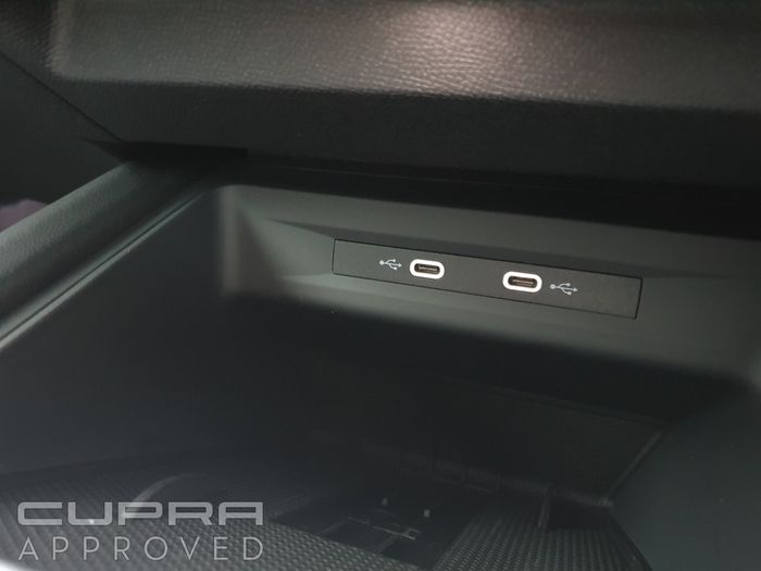 Cupra Leon 2025