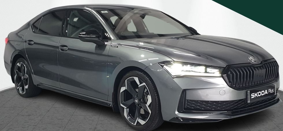 Skoda Superb 2025