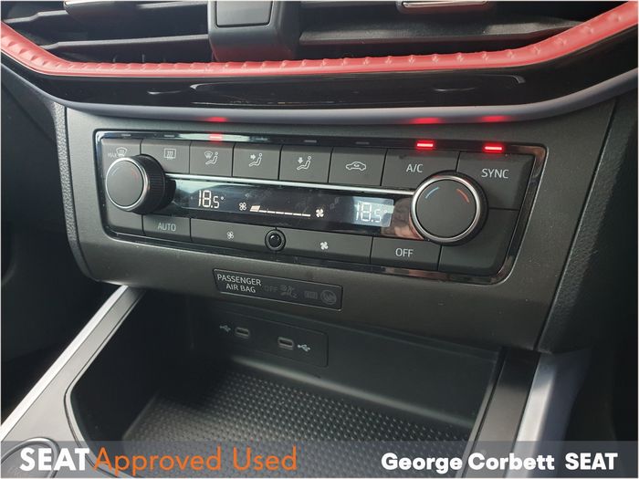 SEAT Arona 2023
