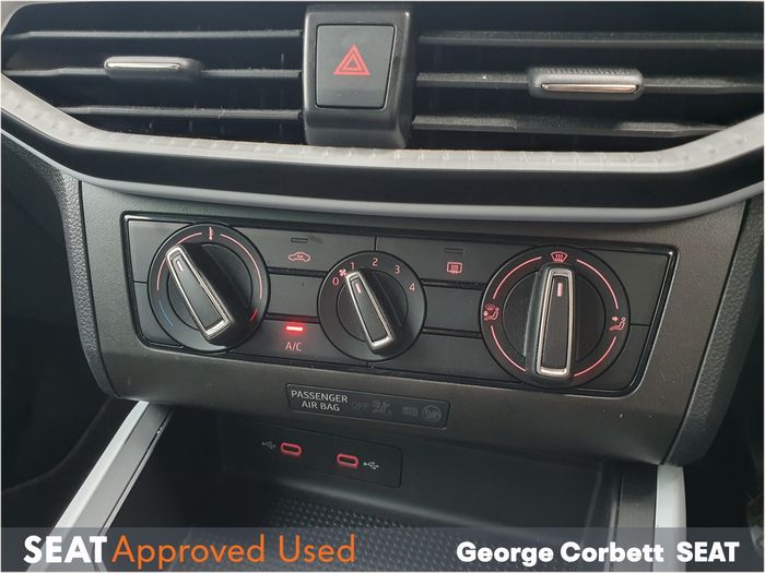 SEAT Arona 2023