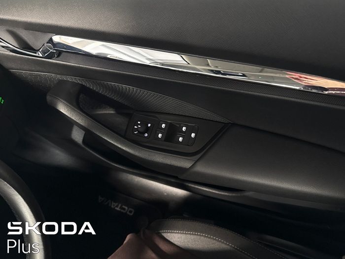 Skoda Octavia 2023