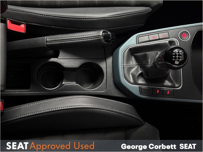 SEAT Arona 2023